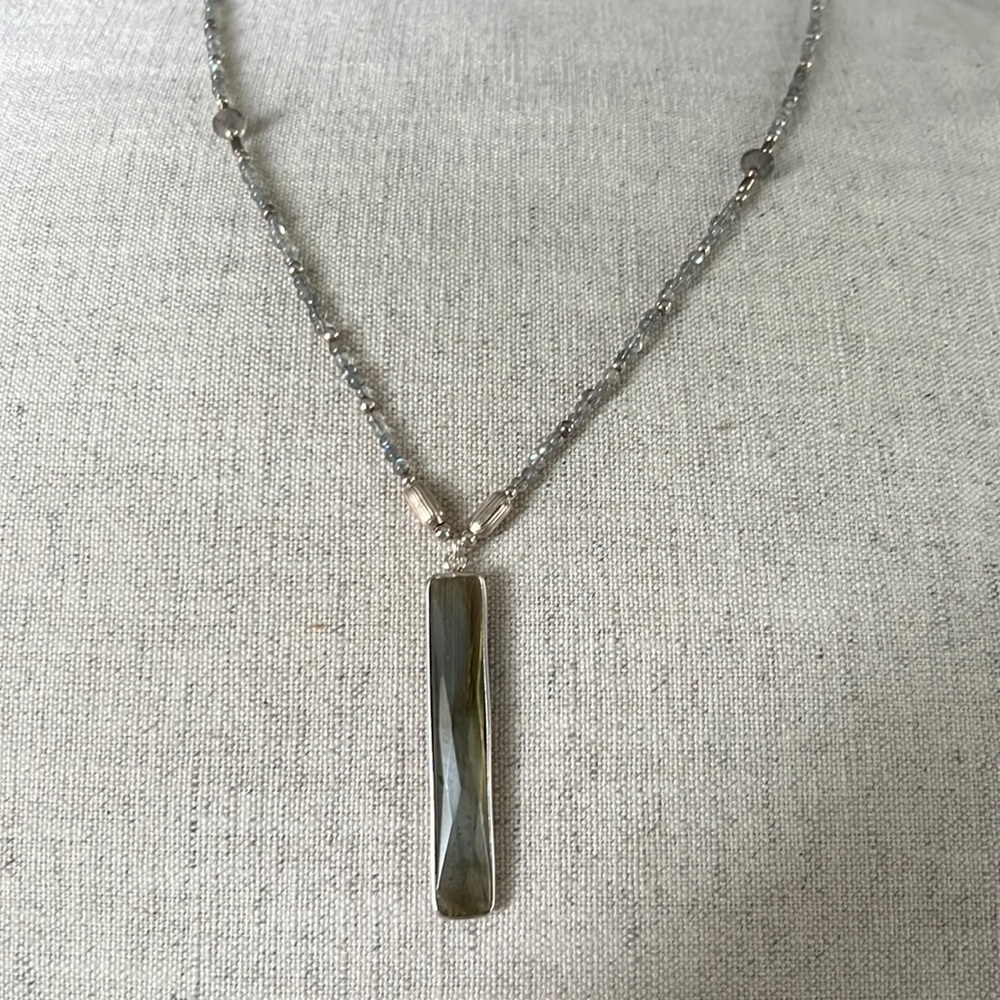 NWOT Labradorite and sterling silver beaded necklace
